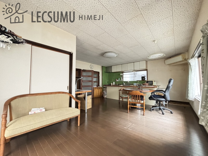 姫路市田寺６丁目/中古戸建の居間・リビング