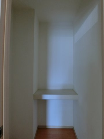 スカイマンションFの収納|イメージ103号室の写真