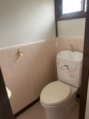 上福岡戸建住宅のトイレ