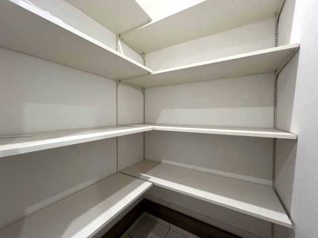 全室６帖超え！開けた眺望に気分も上々⤴旭区川井本町 新築戸建の収納|大きなものも収納できそうです