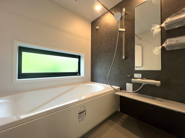 全室６帖超え！開けた眺望に気分も上々⤴旭区川井本町 新築戸建の浴室|日々の暮らしに欠かせないお風呂です