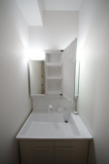 【独立洗面台】 | 【仲介手数料無料！！】八王子市長沼町　新築戸建て（全7棟）1号棟　3999万円