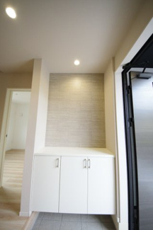 【玄関】 | 【仲介手数料無料！！】八王子市長沼町　新築戸建て（全7棟）1号棟　3999万円