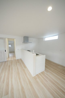 【キッチン】 | 【仲介手数料無料！！】八王子市長沼町　新築戸建て（全7棟）1号棟　3999万円