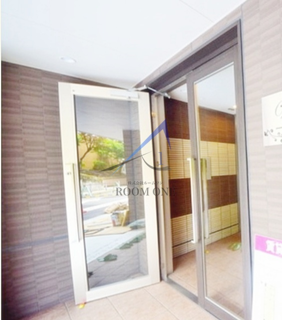 ウエスト・ストーリーのエントランス|エントランスです。