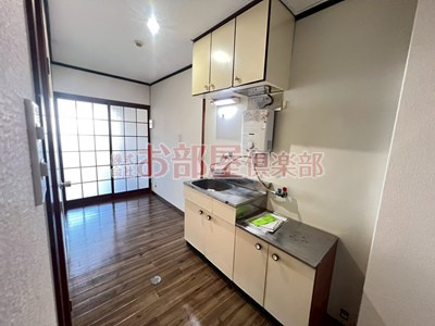 ヴィラ210のキッチン|お料理しやすいキッチンです