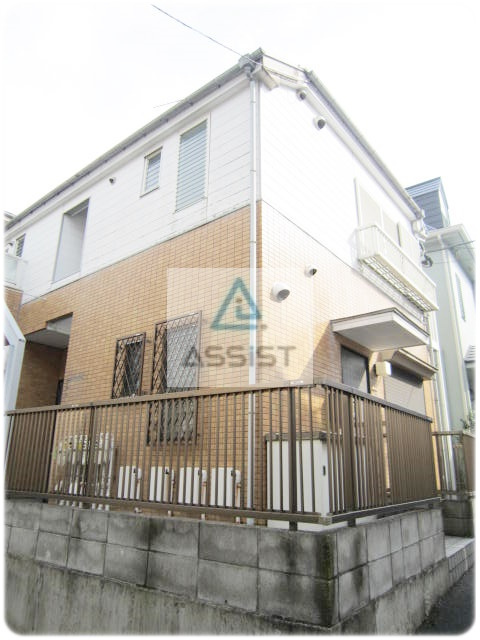 ローズハイツの外観