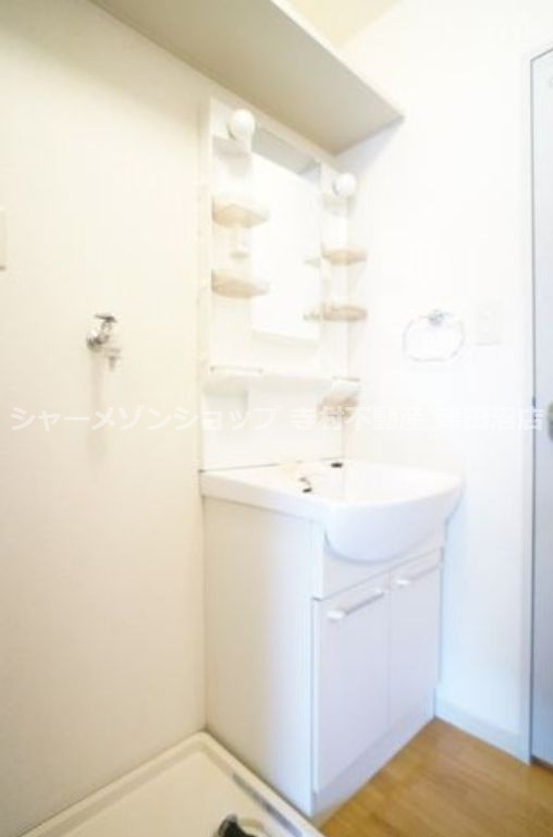 セントラル山手の洗面所