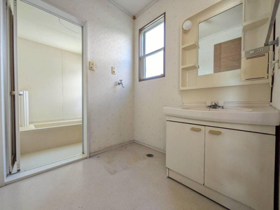 【独立洗面台】 | 倉敷市西富井