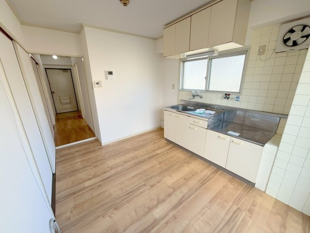 ハイツロイヤルの内装