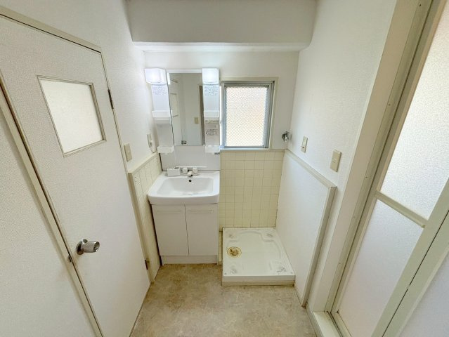 ハイツロイヤルの洗面所