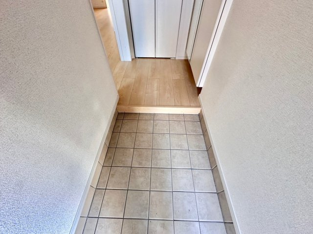 ライフステージ岡田Ⅰの玄関