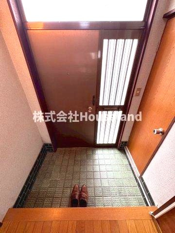 和歌浦中2丁目戸建の玄関