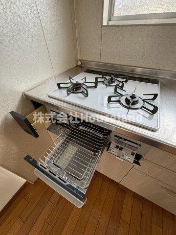 和歌浦中2丁目戸建のキッチン