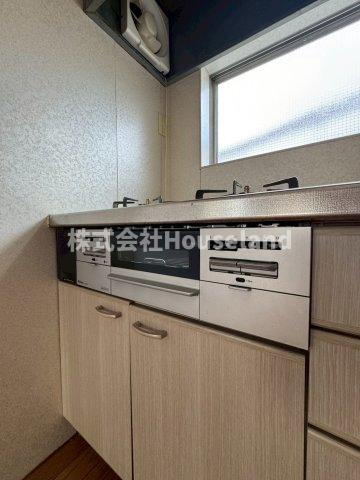 和歌浦中2丁目戸建のキッチン