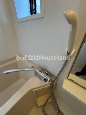 和歌浦中2丁目戸建の浴室