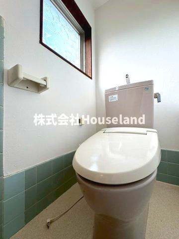 和歌浦中2丁目戸建のトイレ