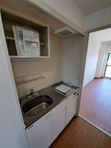 フロイデ里中のキッチン