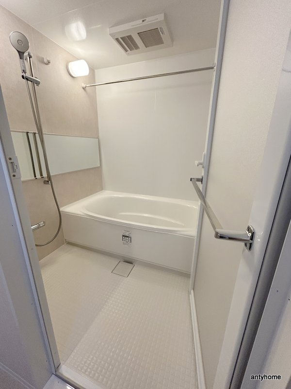 スプランディッド大阪NAMBA LINE 仲介手数料無料の浴室