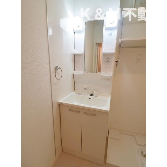 アムールボヌールの洗面所|忙しい朝には欠かせない洗面所です