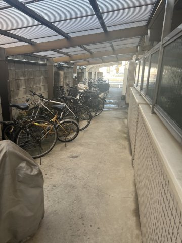 坂戸ダイカンプラザCityⅡの駐車場