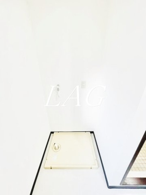 【設備】 | 白金アネックス | 室内洗濯機置き場になります。