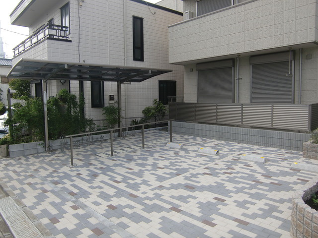 ガーデンズメゾンＡのその他共用部分|★屋根付き駐輪場★