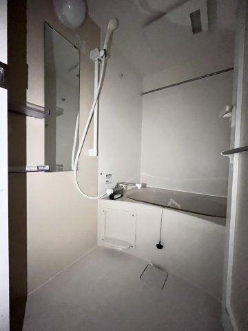 大阪市旭区新森６丁目の賃貸マンションの浴室