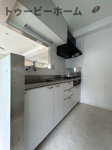 アールスリー川越のキッチン|コンパクトなキッチンで掃除もラクラク