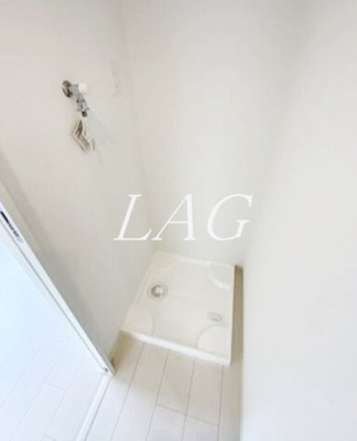 【設備】 | キャスティア目黒柿の木坂 | 室内洗濯機置き場です。