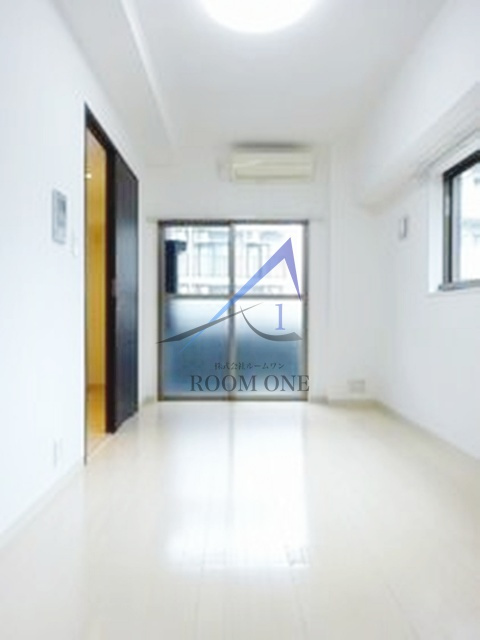 フェニックス横濱吉野町の居間・リビング|洋室のお部屋です。