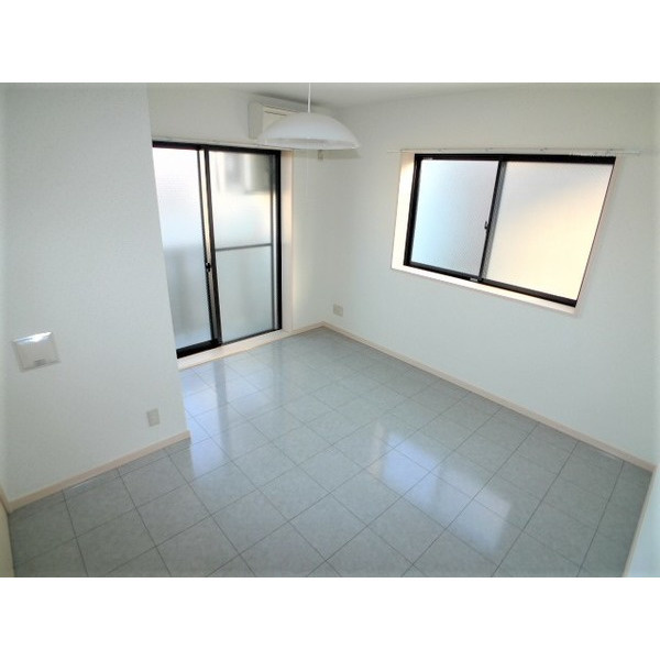 メション志木の居間・リビング