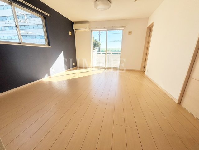 コートダジュールの居間・リビング|広々としたリビングです！