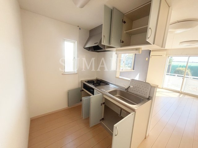 コートダジュールのキッチン|収納広々とキッチンです！