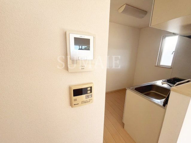 コートダジュールのキッチン|モニター付きインターホンです！