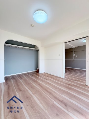 ロワールマンション大橋5の洋室