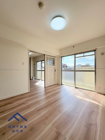 ロワールマンション大橋5の洋室