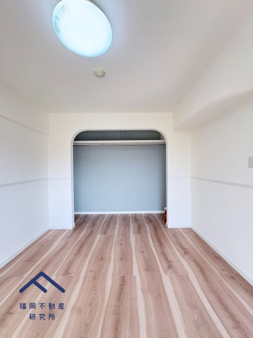 ロワールマンション大橋5の洋室