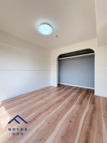 ロワールマンション大橋5の洋室