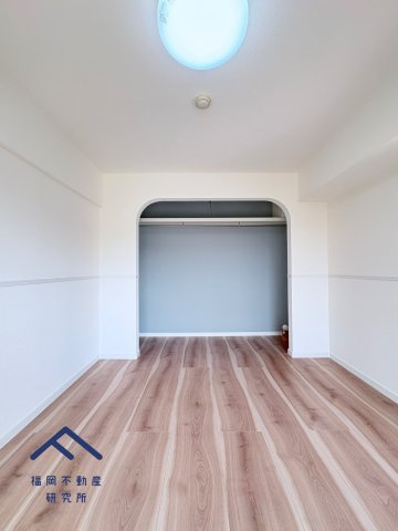 ロワールマンション大橋5の洋室