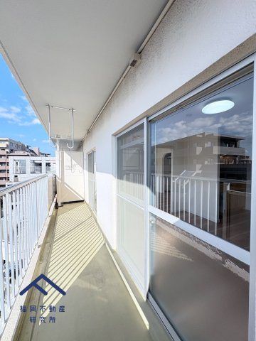 ロワールマンション大橋5のバルコニー