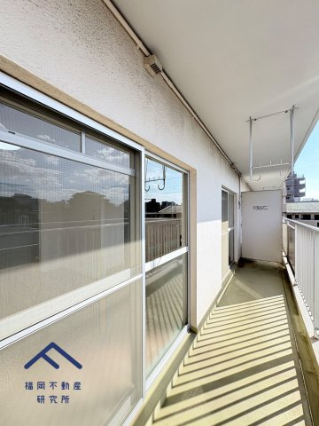 ロワールマンション大橋5のバルコニー