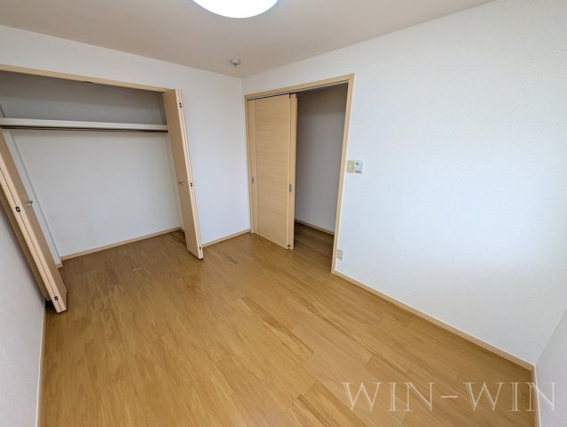 ロジュマン緑ケ丘の寝室