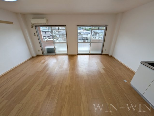 ロジュマン緑ケ丘の居間・リビング