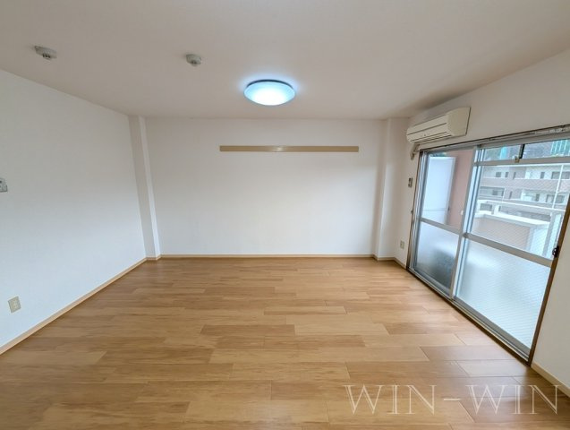 ロジュマン緑ケ丘の居間・リビング