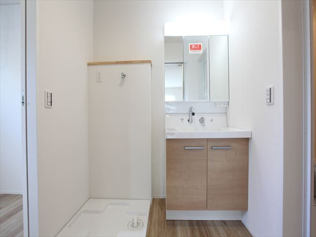 【独立洗面台】の画像