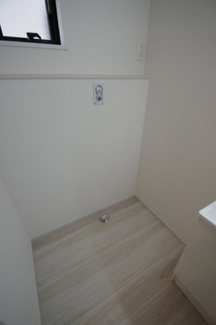 【ランドリースペース】 | 【仲介手数料無料！！】八王子市長沼町　新築戸建て（全7棟）2号棟　4599万円