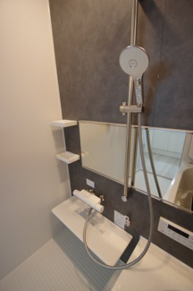 【浴室】 | 【仲介手数料無料！！】八王子市長沼町　新築戸建て（全7棟）2号棟　4599万円