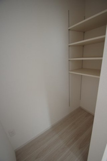 【収納】 | 【仲介手数料無料！！】八王子市長沼町　新築戸建て（全7棟）2号棟　4599万円