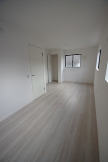 【洋室】 | 【仲介手数料無料！！】八王子市長沼町　新築戸建て（全7棟）2号棟　4599万円